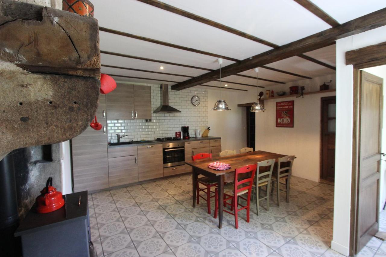 Lava Lodge Espinasse 外观 照片